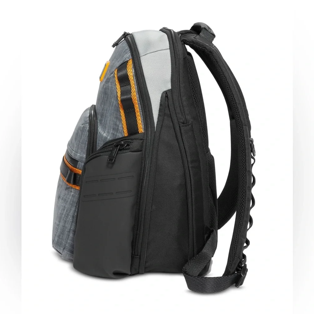 Tumi authentic alpha